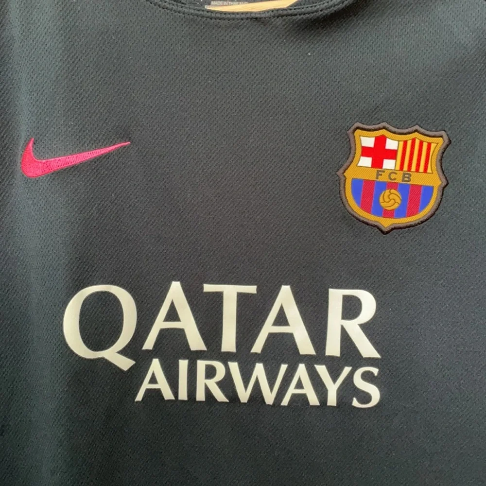 Nike Dri fit FC Barcelona Jersey - Picture 2 of 6